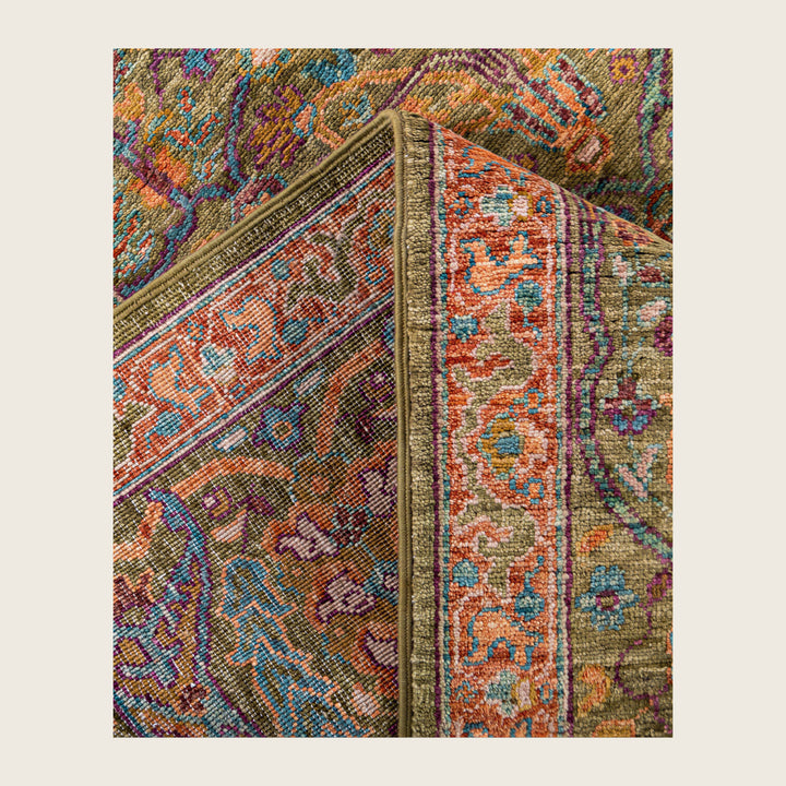 Image for Green Soluna Traditional Wool Rug - 8' x 9'1