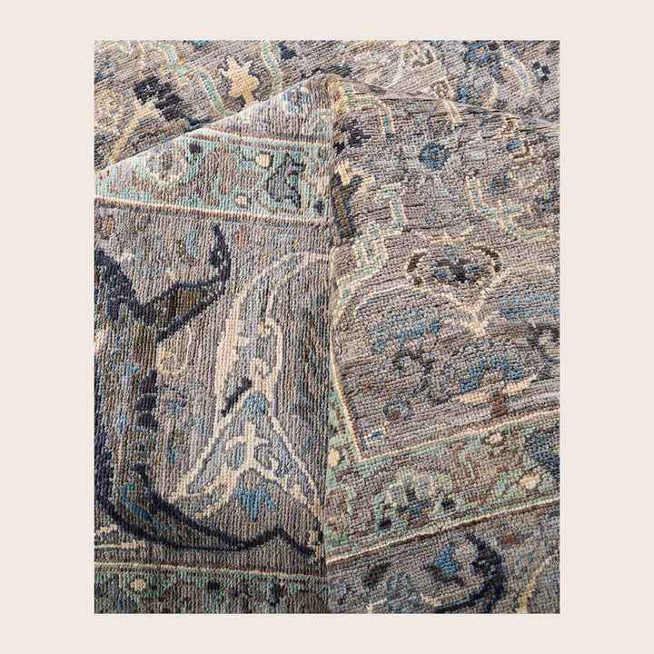 Image for Grey Soluna Traditional Wool Rug - 8'3" x 10'