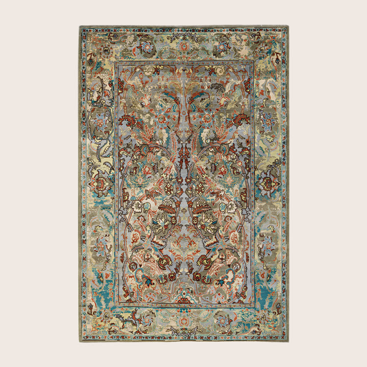 Image for Green Soluna Traditional Wool Rug - 6' x 9'