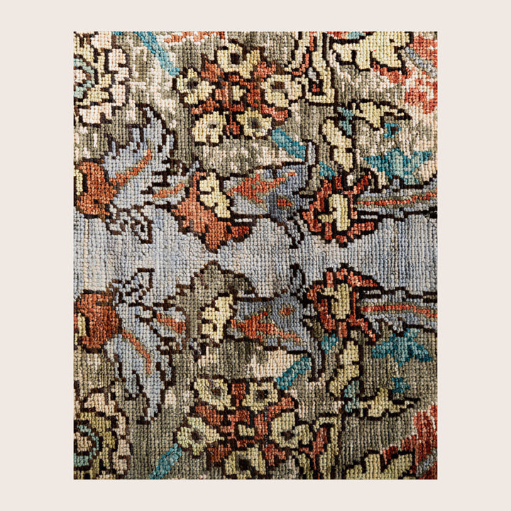 Image for Green Soluna Traditional Wool Rug - 6' x 9'