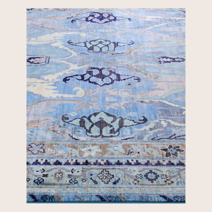 Image for Blue Soluna Traditional Wool Rug - 6' x 9'