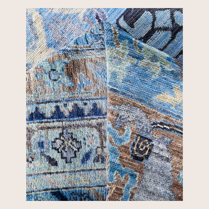 Image for Blue Soluna Traditional Wool Rug - 6' x 9'
