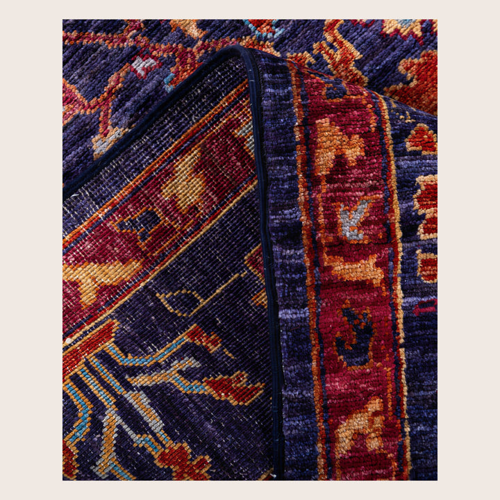 Image for Navy Soluna Traditional Wool Rug - 6'1" x 8'1