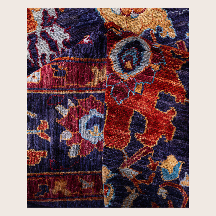 Image for Navy Soluna Traditional Wool Rug - 6'1" x 8'1