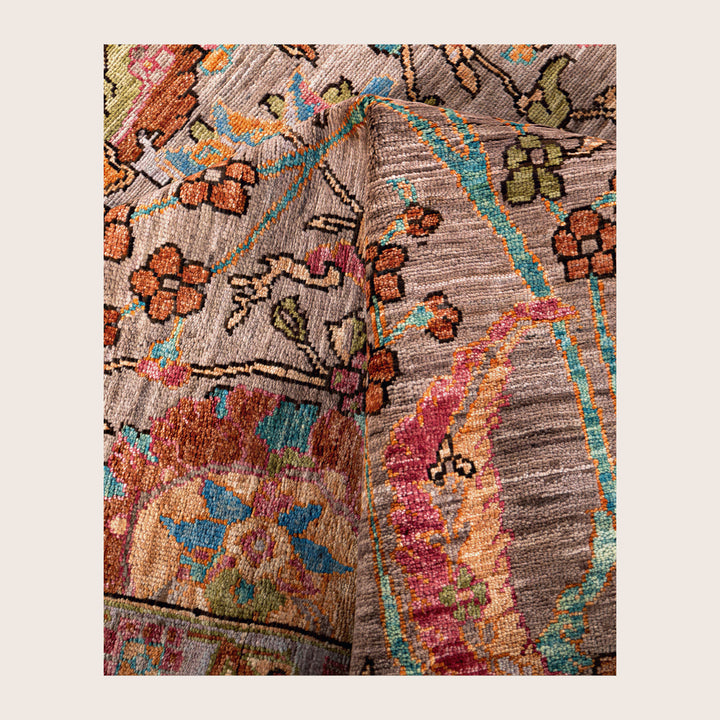 Image for Brown Soluna Traditional Wool Rug - 6'1" x 9'2"