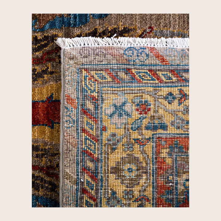 Image for Beige Soluna Traditional Wool Rug - 6' x 9'1"