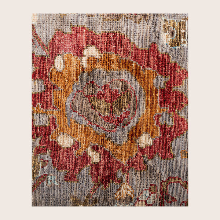 Image for Grey Soluna Traditional Wool Rug - 6'1" x 9'