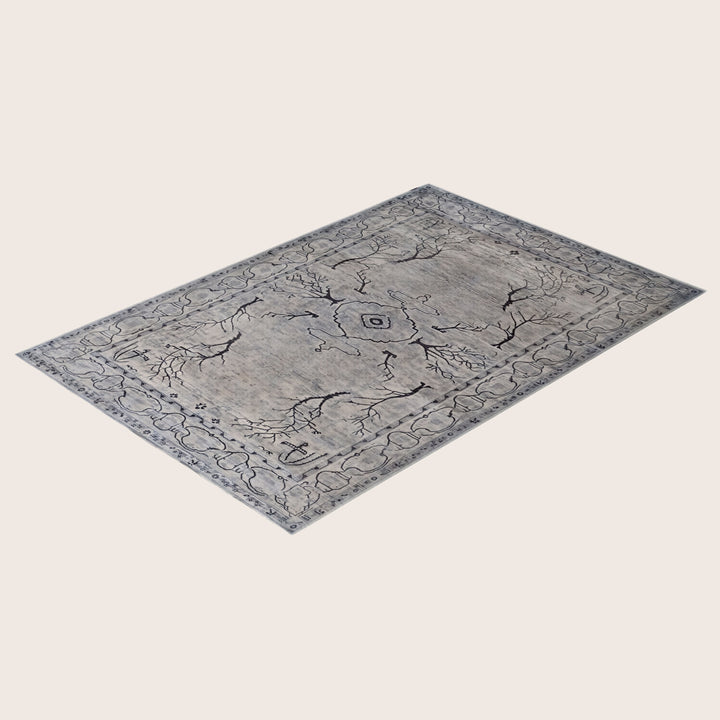 Image for Beige Soluna Traditional Wool Rug - 6'1" x 9'