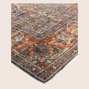 Image for Grey Soluna Traditional Wool Rug - 6'2" x 9' - hover