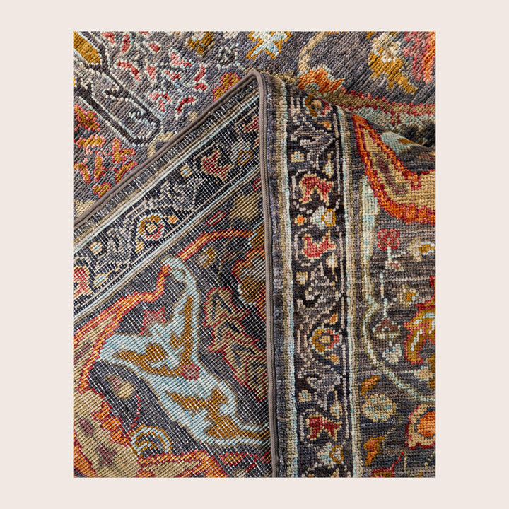 Image for Grey Soluna Traditional Wool Rug - 6'2" x 9'