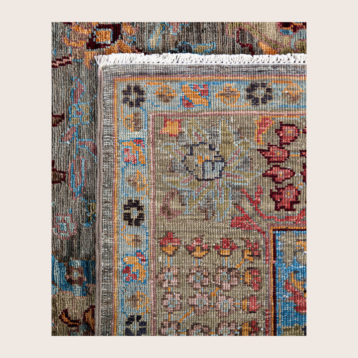 Image for Grey Soluna Traditional Wool Rug - 6'3" x 8'1
