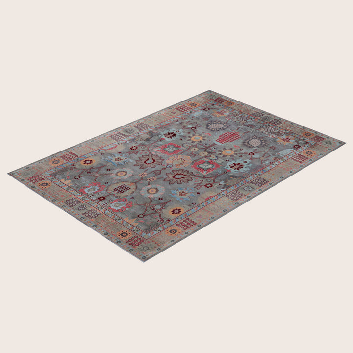 Image for Grey Soluna Traditional Wool Rug - 6'3" x 8'1