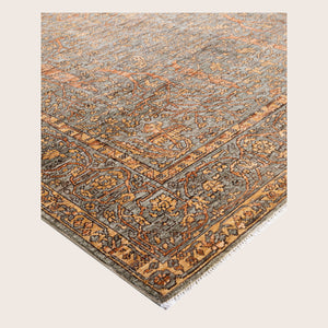 Image for Green Soluna Traditional Wool Rug - 6'1" x 8'1 - hover