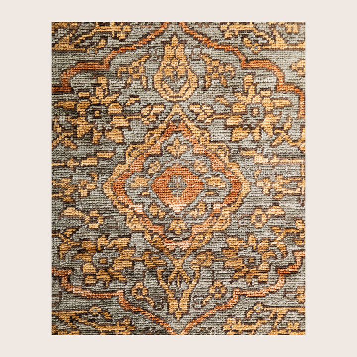 Image for Green Soluna Traditional Wool Rug - 6'1" x 8'1