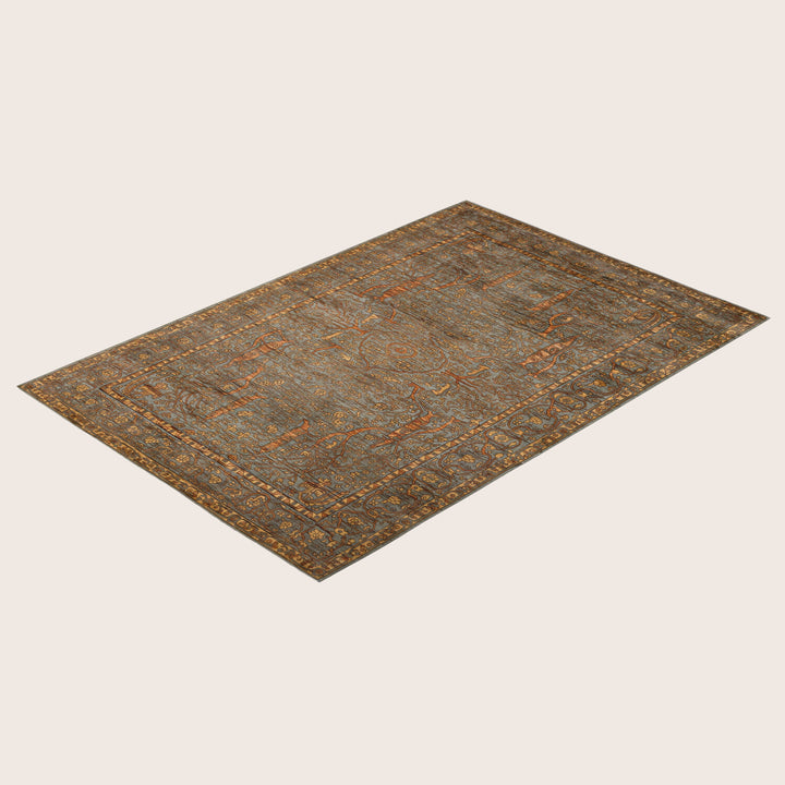 Image for Green Soluna Traditional Wool Rug - 6'1" x 8'1