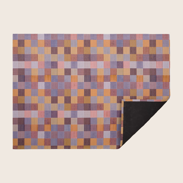 Tint Rug, Opal