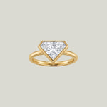 Vintage 18K Yellow Gold 1.57 ct. Shield Diamond "Freyja" Ring