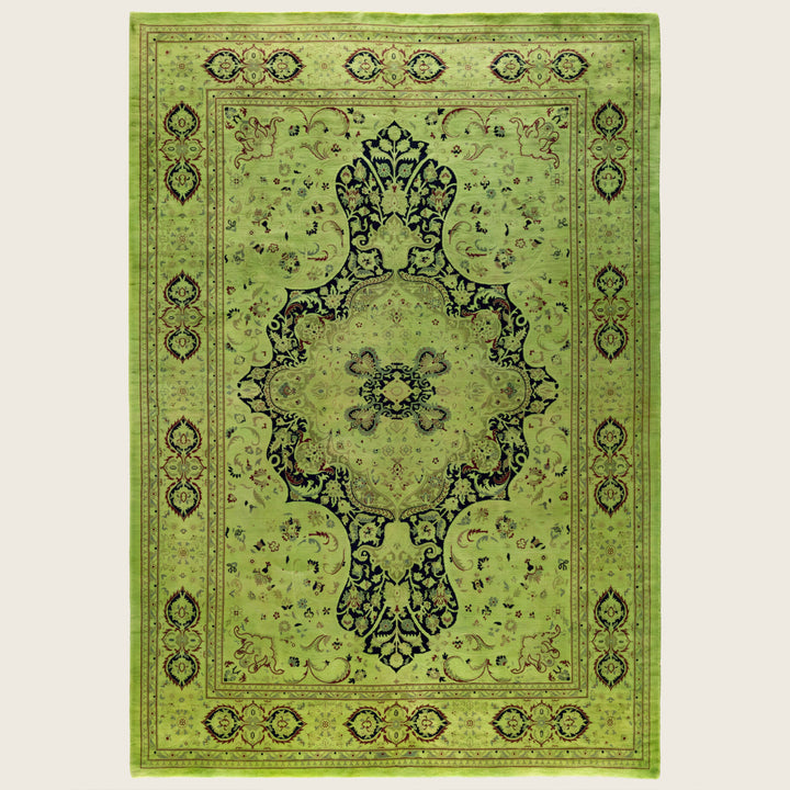 Green Traditional Samsara Wool Rug - 6'1" x 8'10"