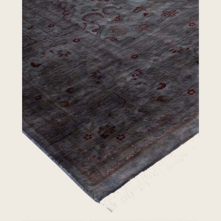 Grey Traditional Samsara Wool Rug - 8'2" x 9'10"