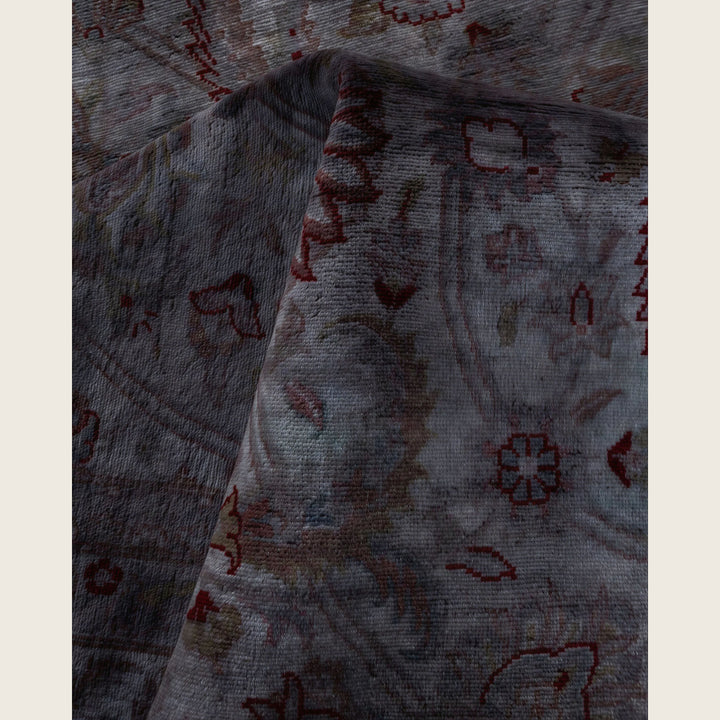Grey Traditional Samsara Wool Rug - 8'2" x 9'10"