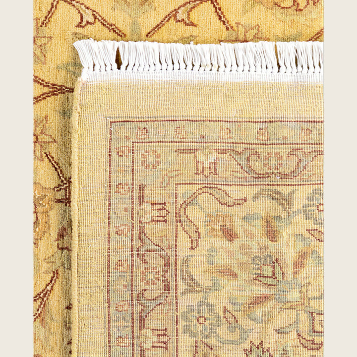 Yellow Traditional Samsara Wool Rug - 6'9" x 9'10"