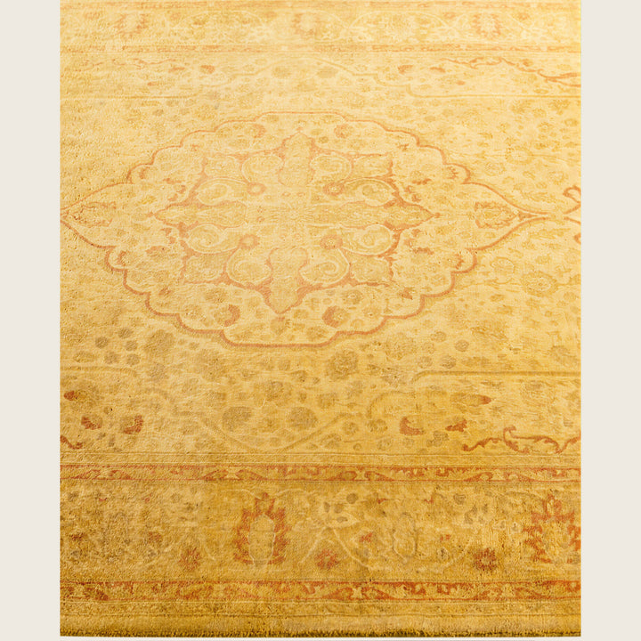 Yellow Traditional Samsara Wool Rug - 4'6" x 6'9"
