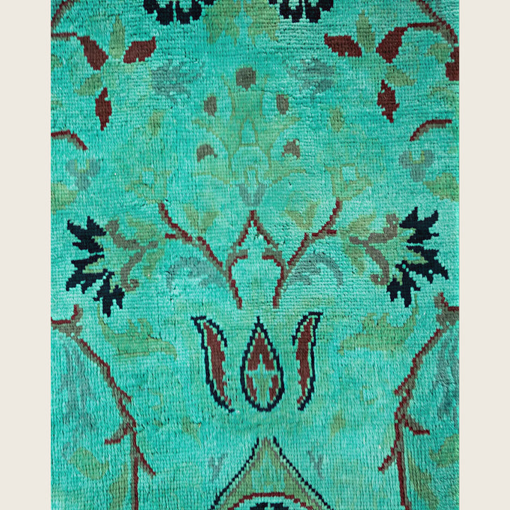 Green Traditional Samsara Wool Rug - 10'1" x 14'2"