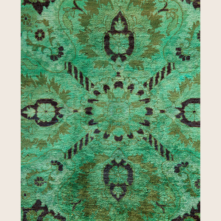 Green Traditional Samsara Wool Rug - 9'1" x 11'9"