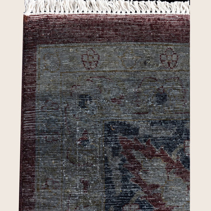 Black Traditional Samsara Wool Rug - 9'1" x 12'4"