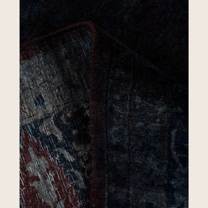 Black Traditional Samsara Wool Rug - 9'1" x 12'4"