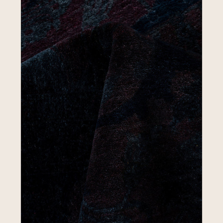 Black Traditional Samsara Wool Rug - 9'1" x 12'4"