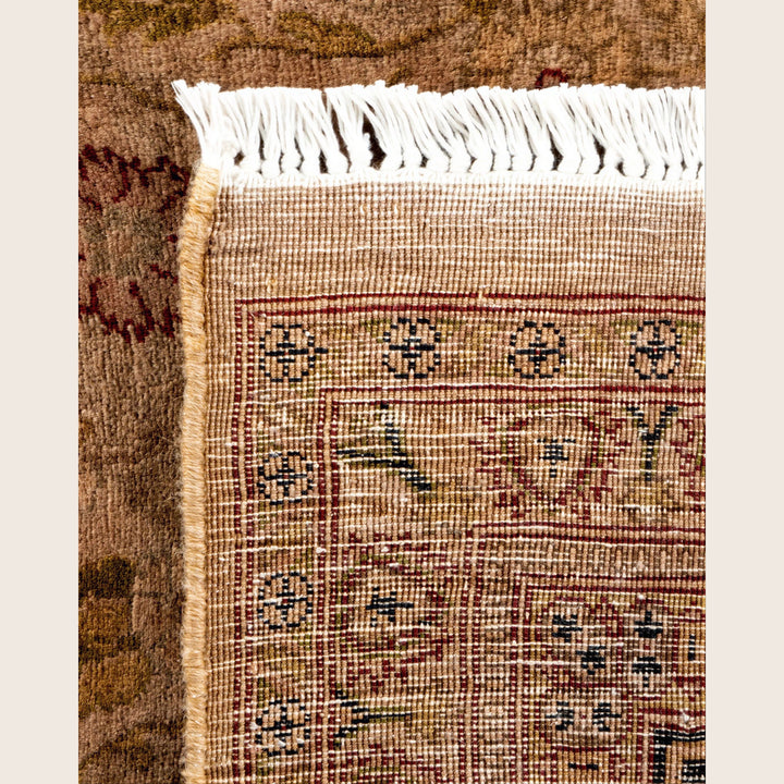Brown Traditional Samsara Wool Rug - 6'3" x 9'