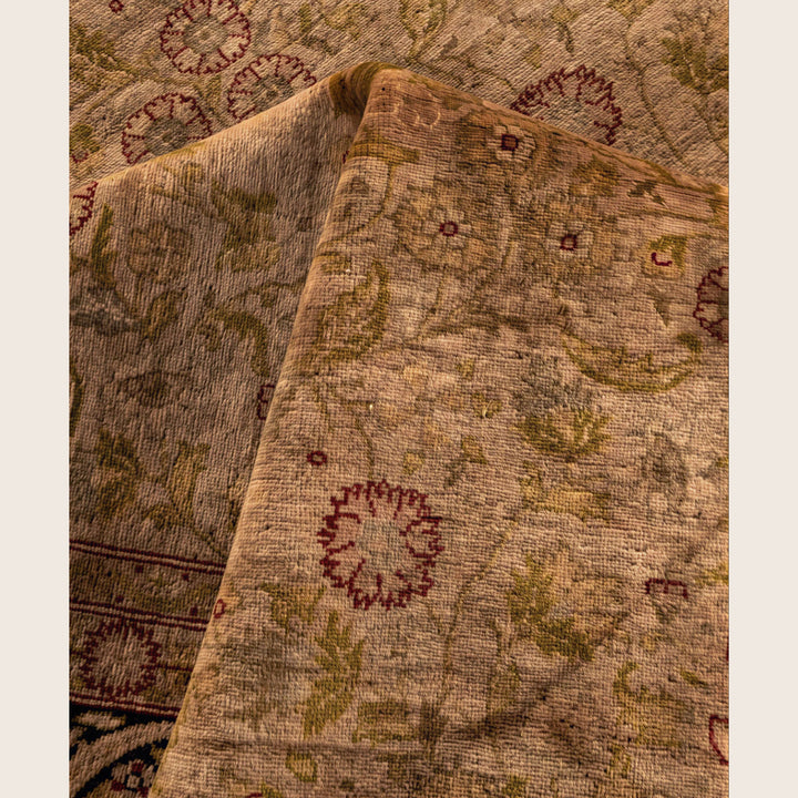 Brown Traditional Samsara Wool Rug - 6'3" x 9'