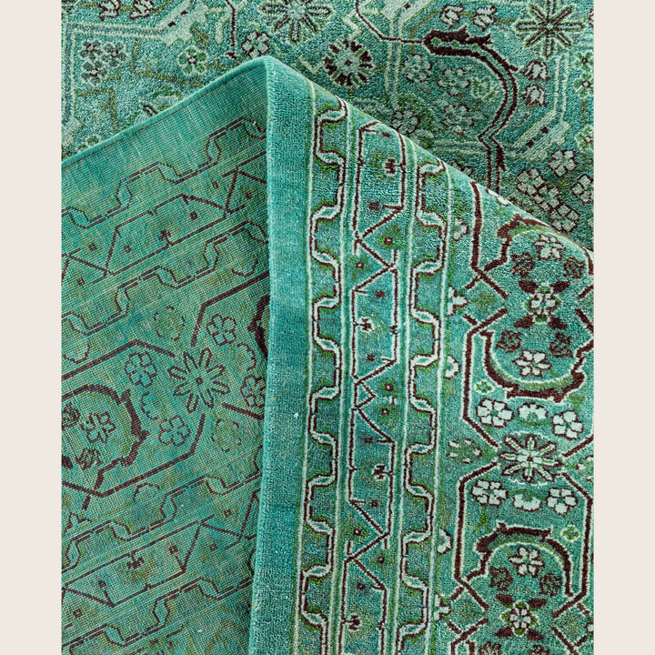Green Traditional Samsara Wool Rug - 6'2" x 9'1"