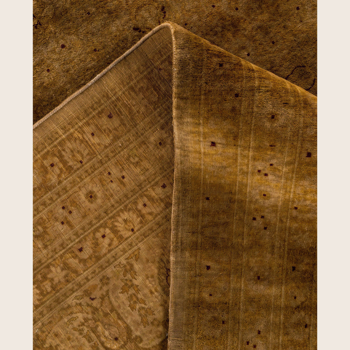 Gold Traditional Samsara Wool Rug - 9' x 12'