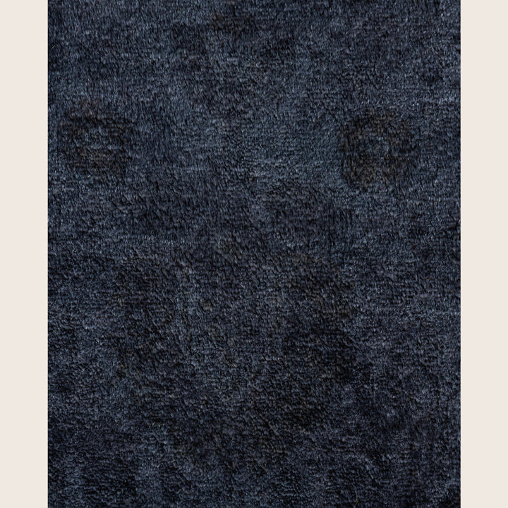 Black Traditional Samsara Wool Rug - 8'1" x 10'4"
