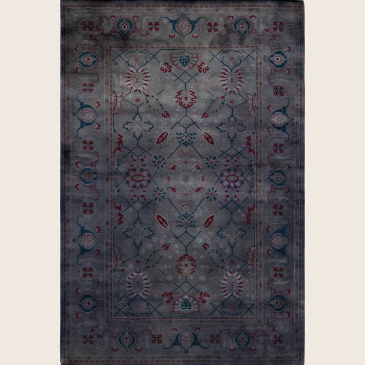 Grey Traditional Samsara Wool Rug - 4'1" x 6'1"