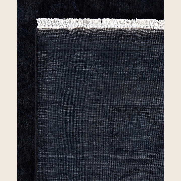 Black Traditional Samsara Wool Rug - 9'2" x 12'4"