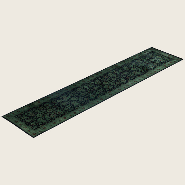Green Traditional Samsara Wool Runner - 2'7" x 12'