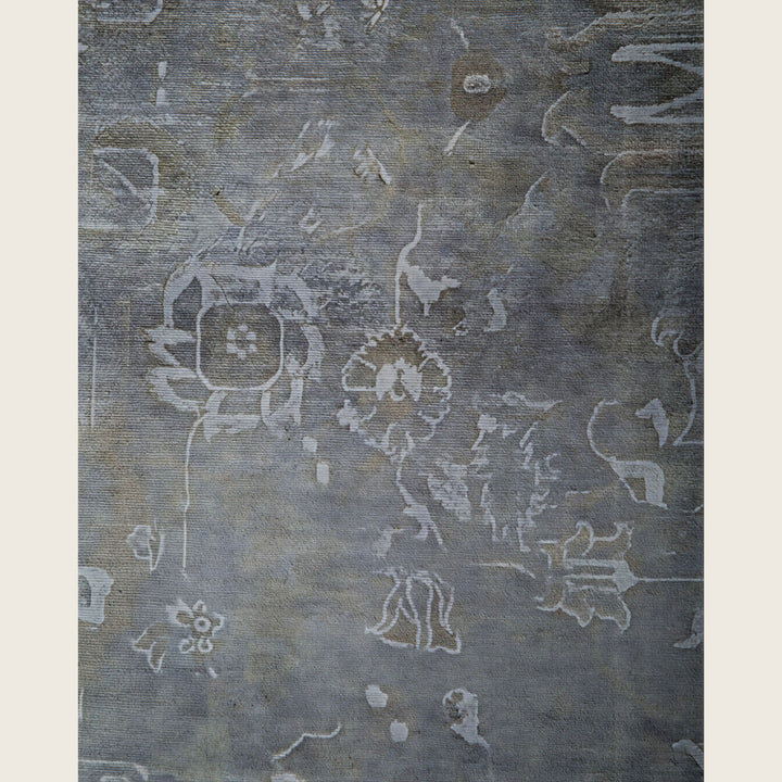 Grey Traditional Samsara Wool Rug - 9'2" x 12'5"