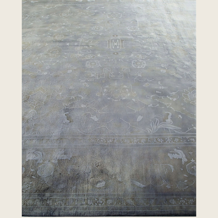 Grey Traditional Samsara Wool Rug - 9'2" x 12'5"