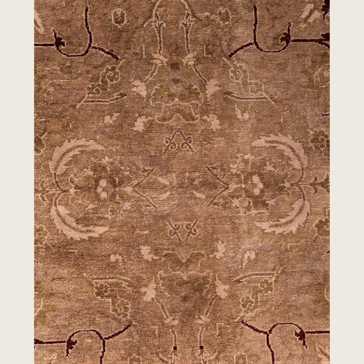 Brown Traditional Samsara Wool Rug - 9'1" x 12'