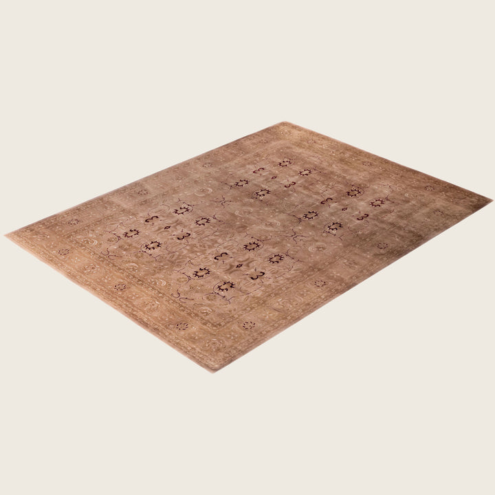 Brown Traditional Samsara Wool Rug - 9'1" x 12'