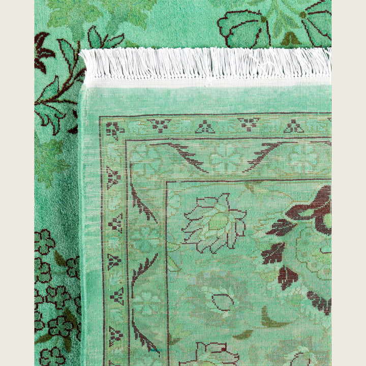 Green Traditional Samsara Wool Rug - 8'1" x 10'3"