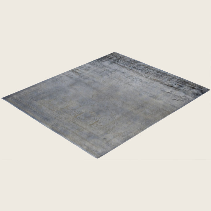 Grey Traditional Samsara Wool Rug - 8'1" x 9'8"
