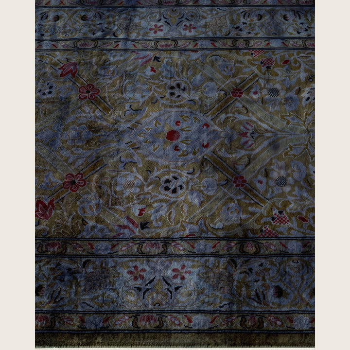 Grey Traditional Samsara Wool Runner - 2'8" x 18'10"