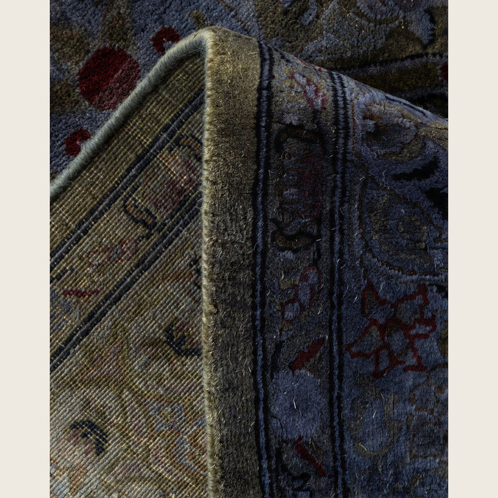 Grey Traditional Samsara Wool Runner - 2'8" x 18'10"