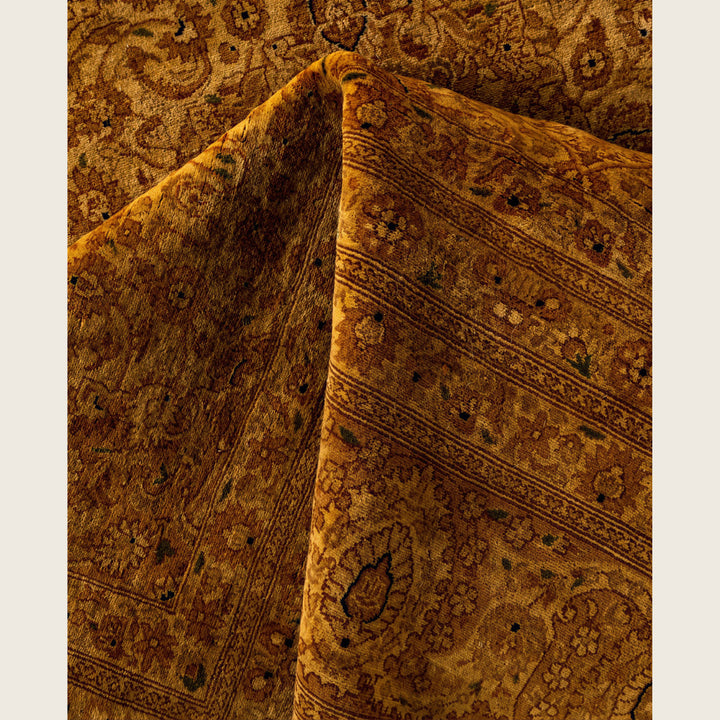Brown Traditional Samsara Wool Rug - 8'1" x 10'4"