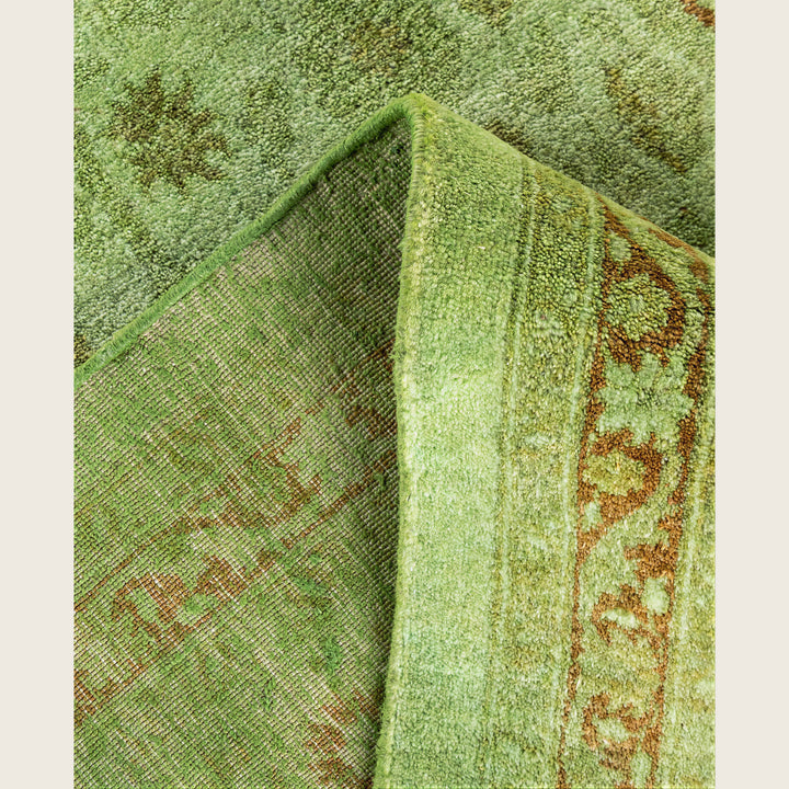 Green Traditional Samsara Wool Rug - 8'2" x 10'5"