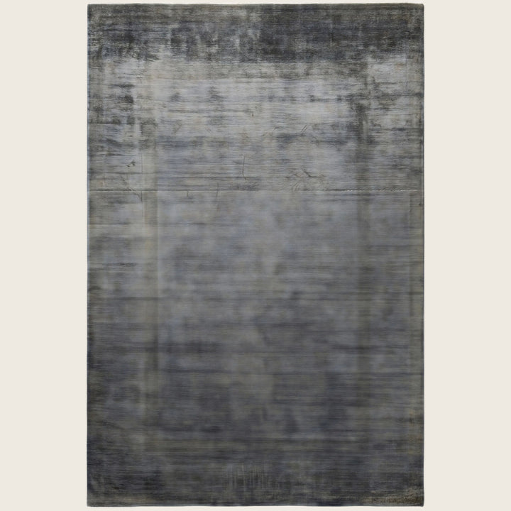 Grey Traditional Samsara Wool Rug - 6'2" x 8'10"